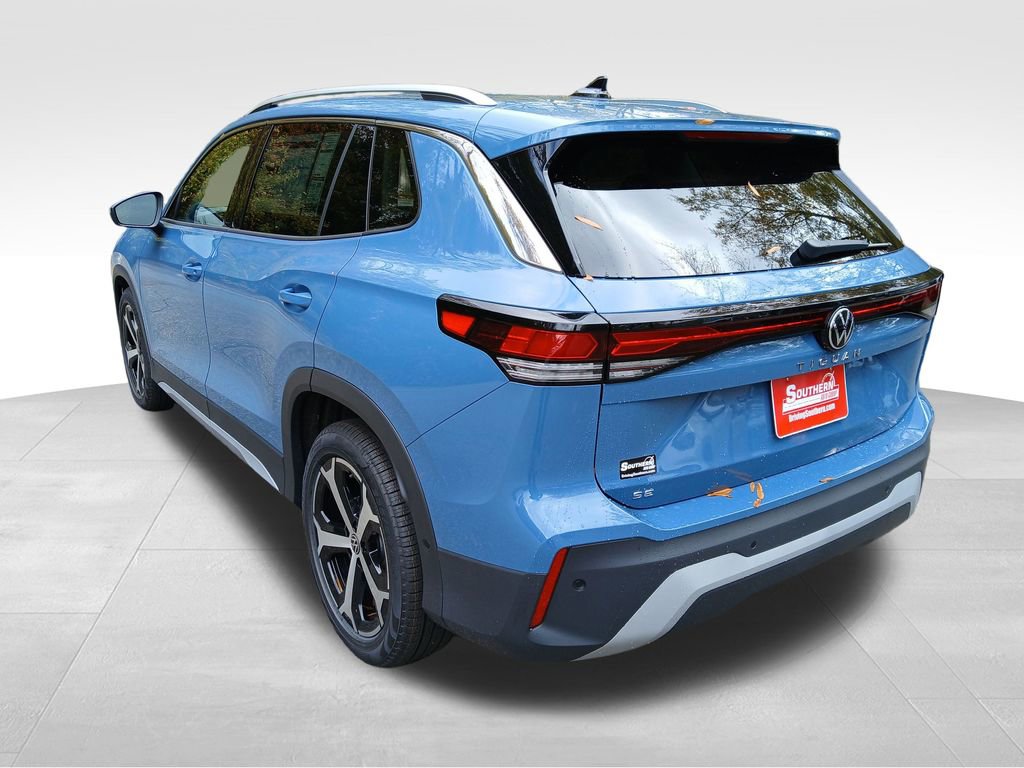 Used 2026 Volkswagen Tiguan SE image 3