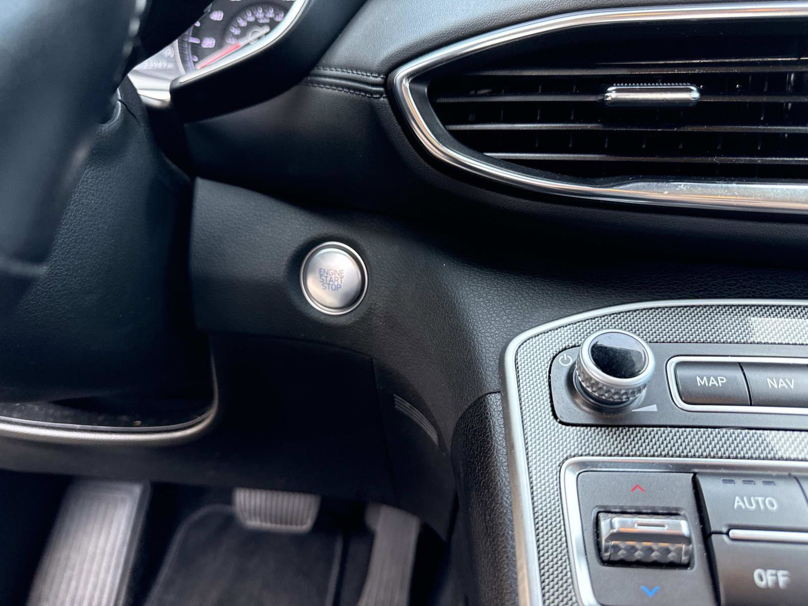 Used 2023 Hyundai Santa Fe XRT w/ Cargo Package image 32