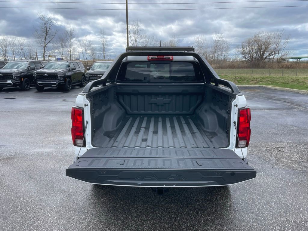 Used 2025 Chevrolet Colorado Trail Boss w/ Midnight Edition image 26