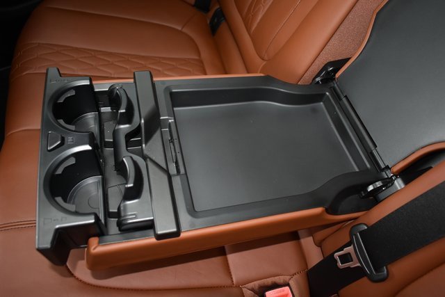 Used 2024 BMW X5 M60i image 40