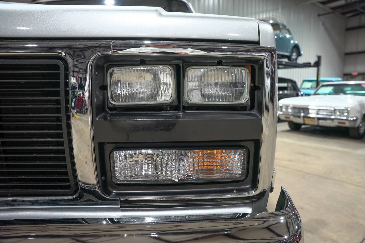 Used 1987 GMC Sierra 1500 R1500 2dr Standard Cab SB image 31