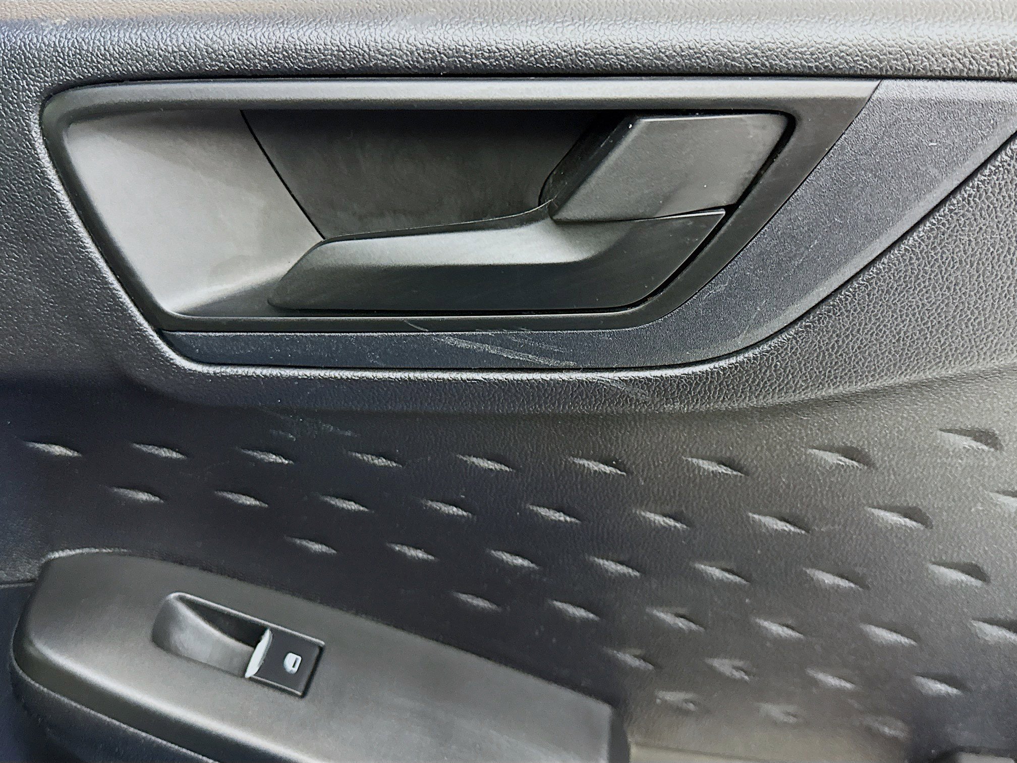 Used 2020 Ford Escape S image 52