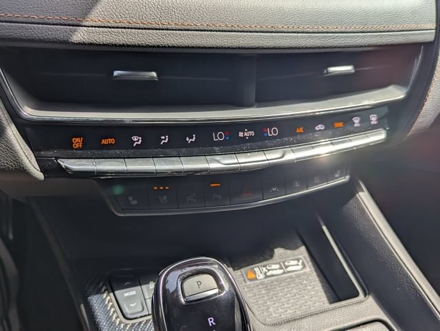 Used 2026 Cadillac CT5 V w/ Platinum Package AWD/4WD image 23