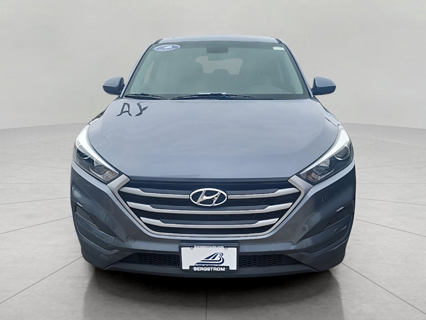 Used 2018 Hyundai Tucson SE image 3
