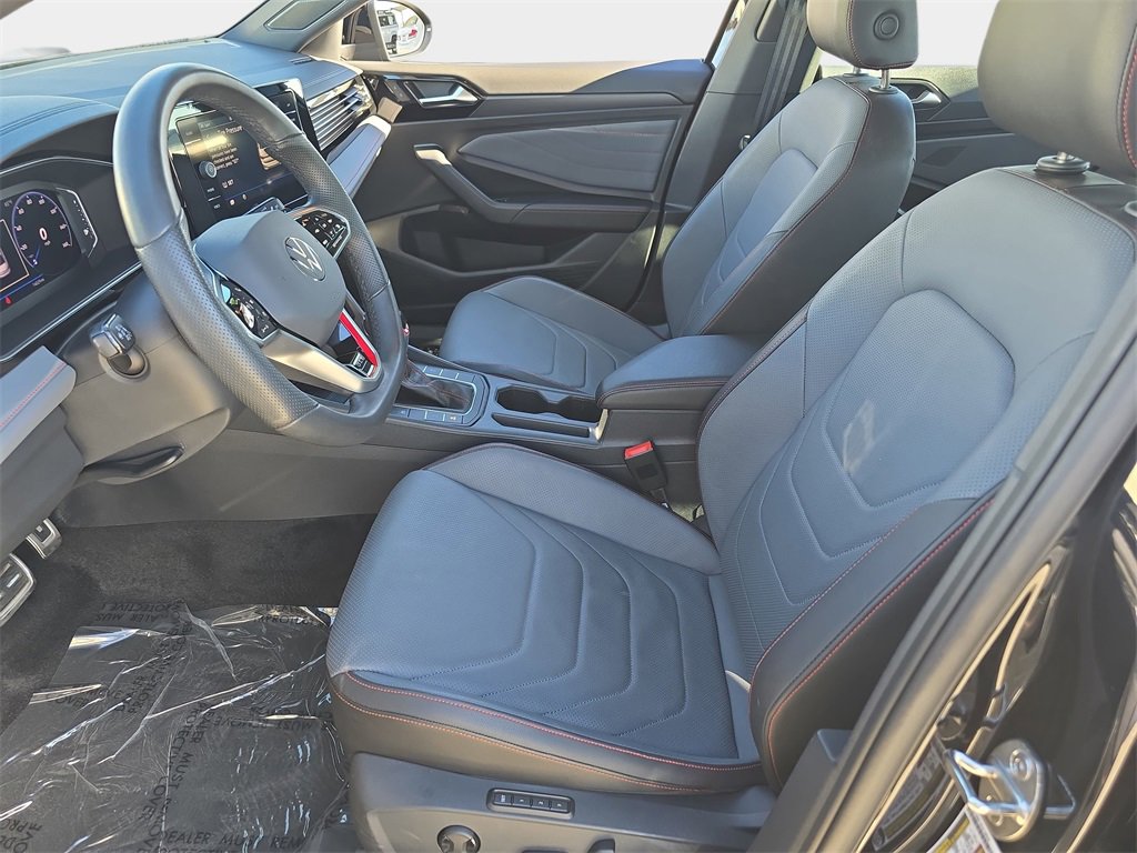 Used 2025 Volkswagen Jetta GLI Autobahn image 17