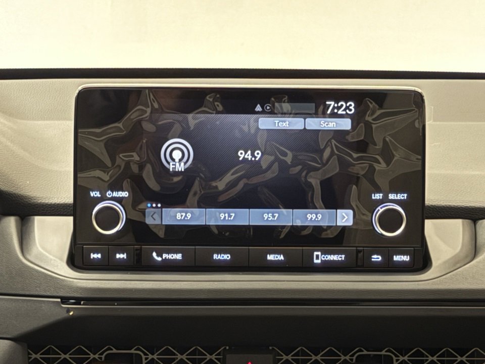 New 2025 Honda Accord SE image 9