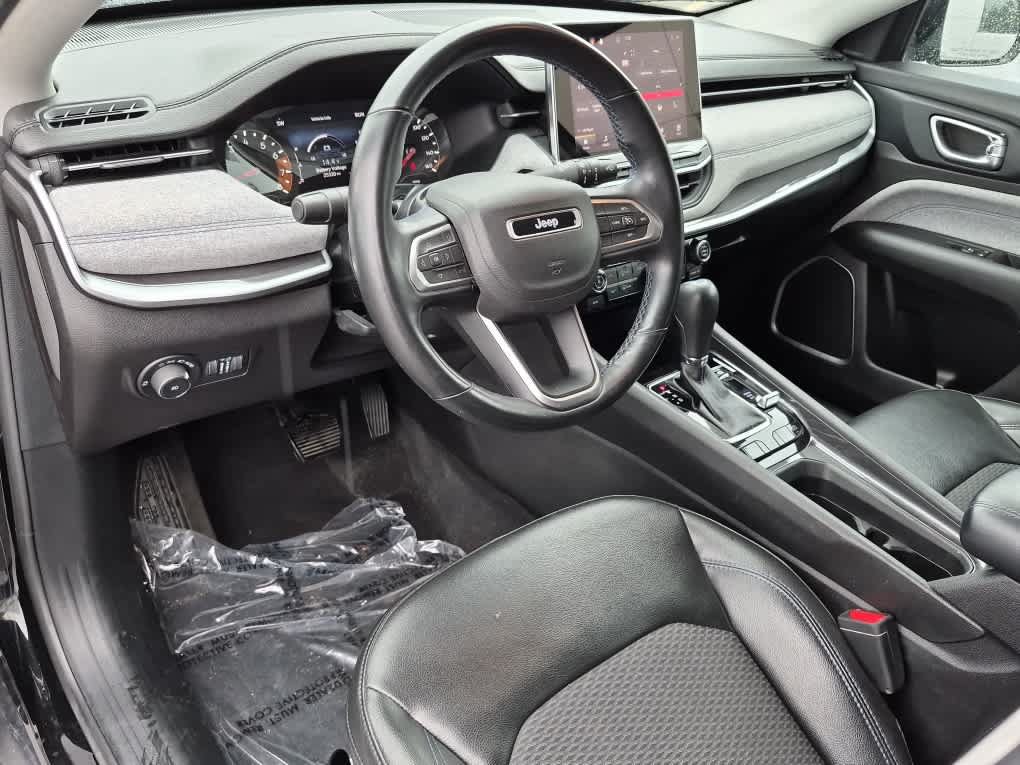 Used 2022 Jeep Compass Latitude w/ Convenience Group AWD/4WD image 11