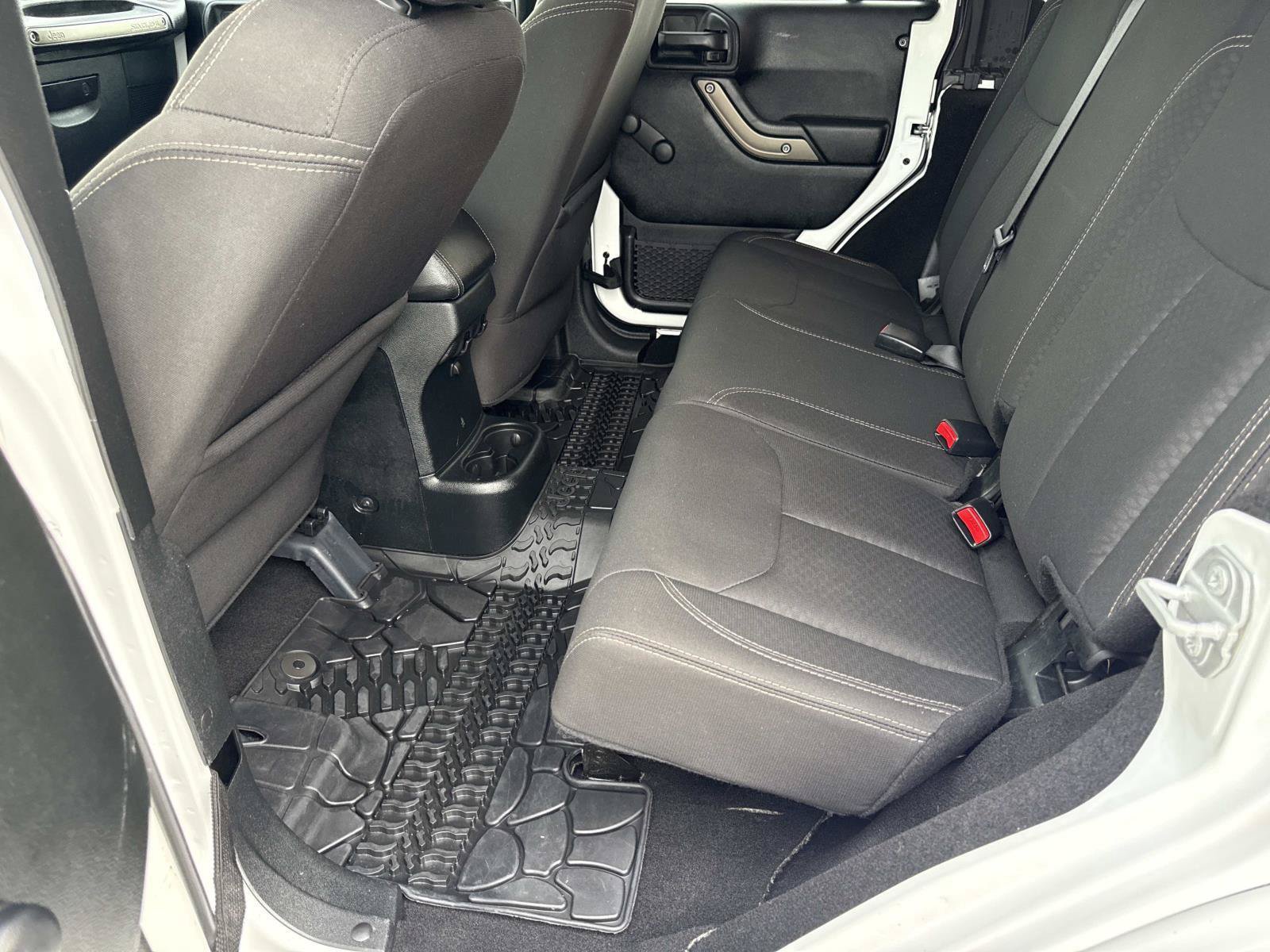 Certified 2018 Jeep Wrangler Unlimited Sport AWD/4WD image 22