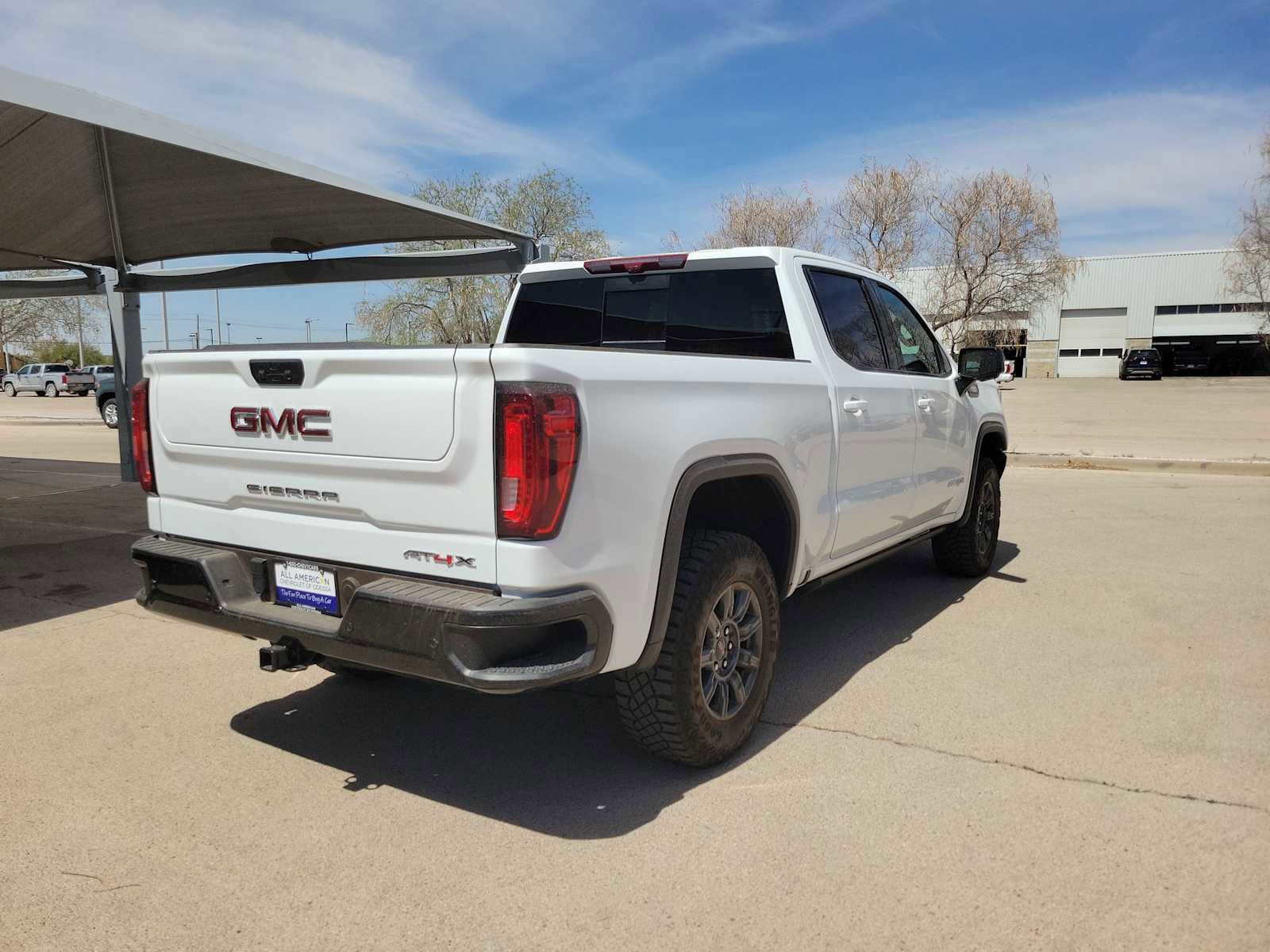 Used 2024 GMC Sierra 1500 AT4X image 8