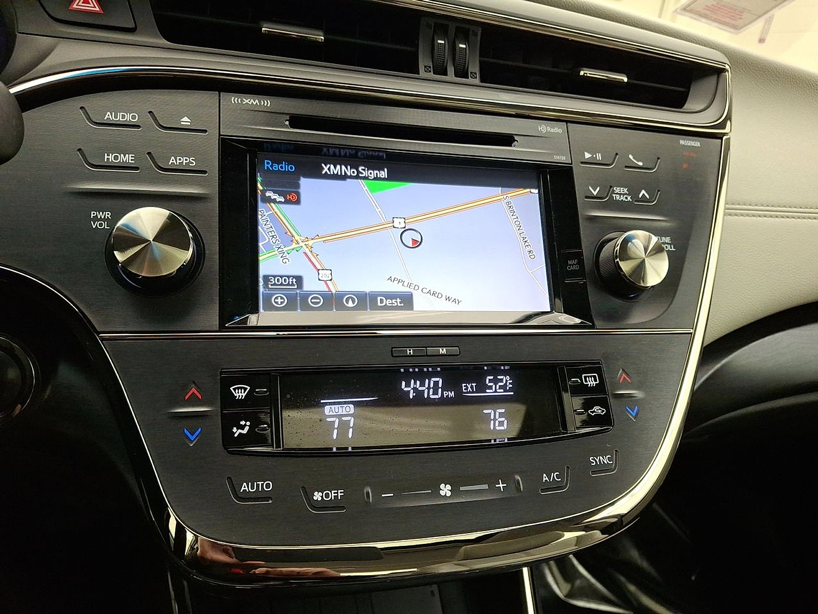 Certified 2017 Toyota Avalon XLE Premium image 14