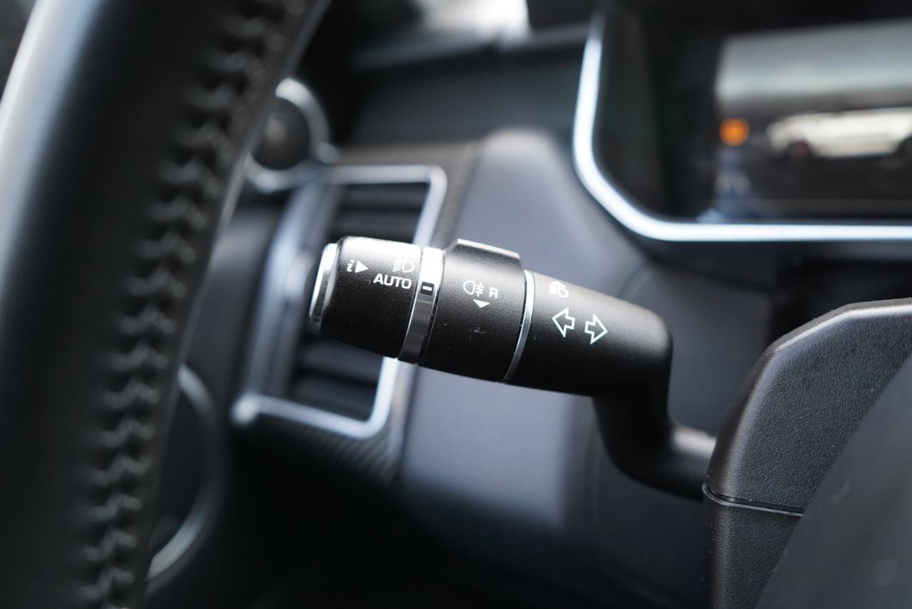 Used 2019 Land Rover Range Rover Sport SVR image 43