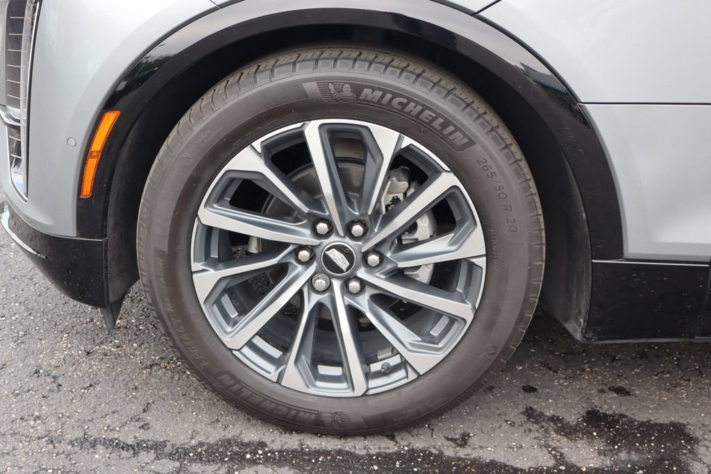 Used 2024 Cadillac Lyriq Sport RWD image 43