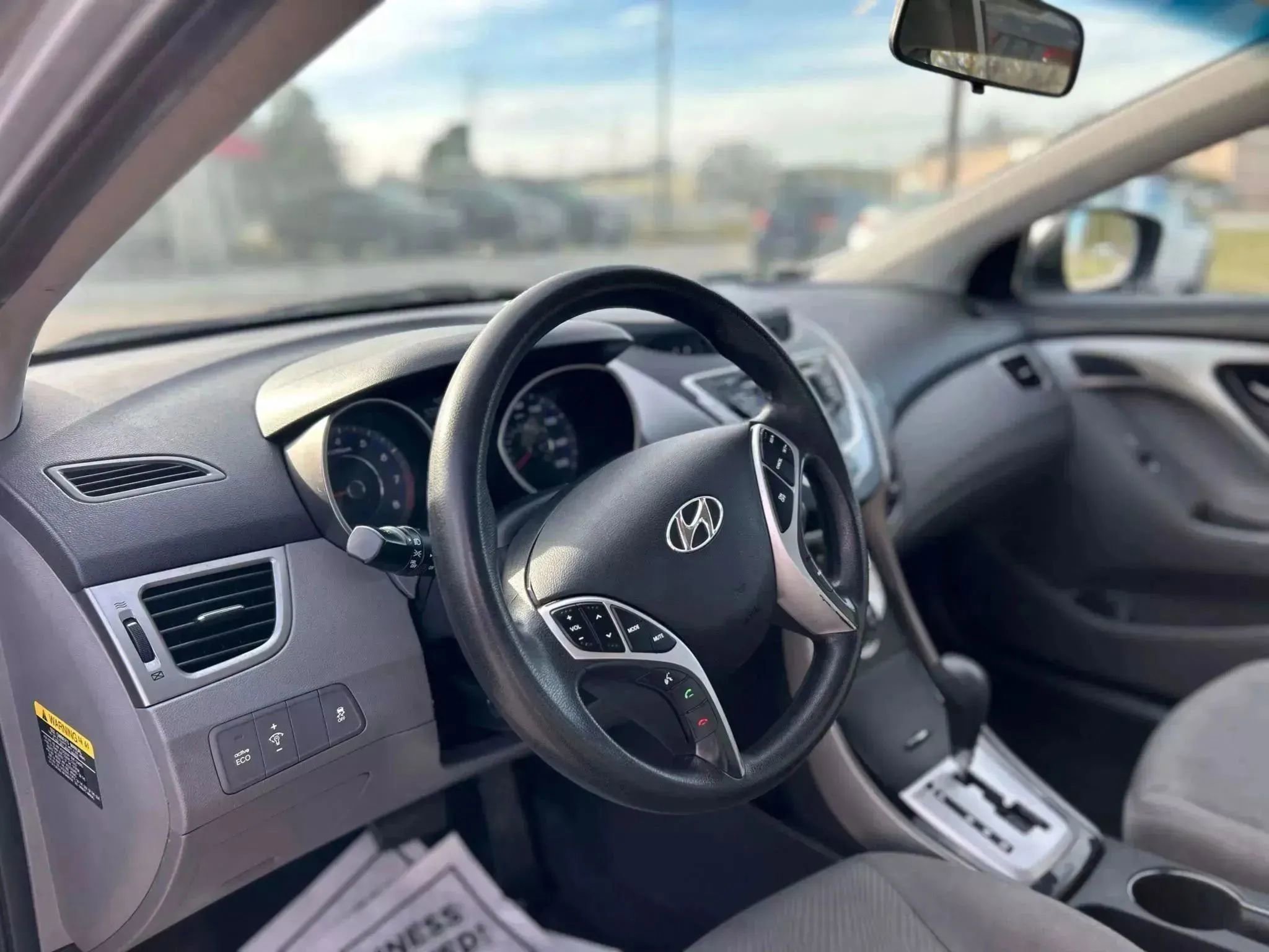 Used 2012 Hyundai Elantra GLS w/ Preferred Pkg 3 image 12