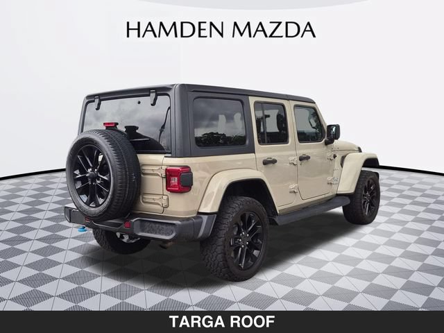 Used 2022 Jeep Wrangler Unlimited Sahara w/ Cold Weather Group AWD/4WD image 3