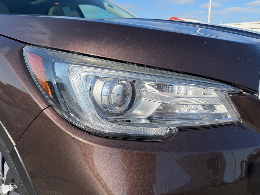 Used 2021 Subaru Ascent Limited w/ Technology Package AWD/4WD image 5