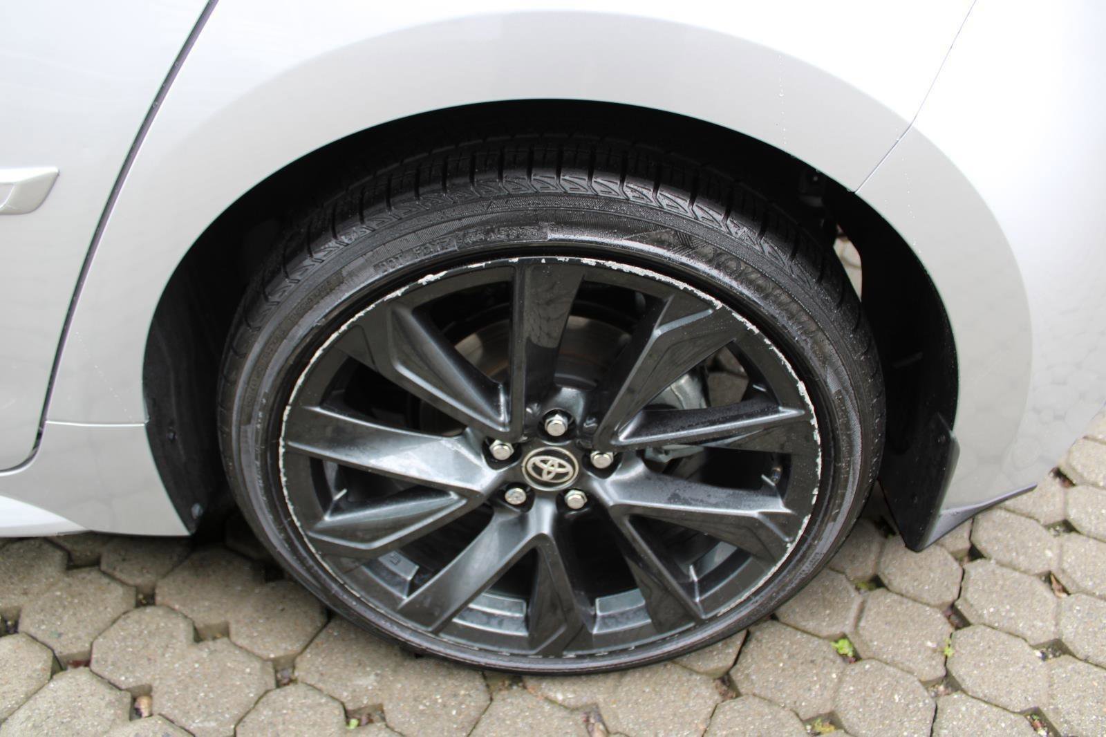 Used 2024 Toyota Corolla XSE image 12