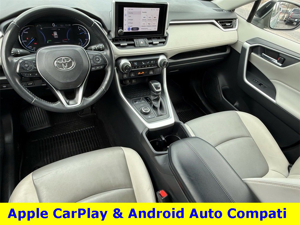 Used 2023 Toyota RAV4 XLE Premium image 14