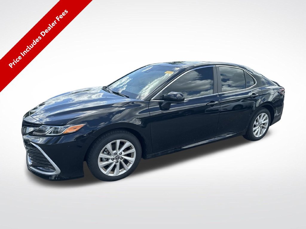 Used 2023 Toyota Camry LE