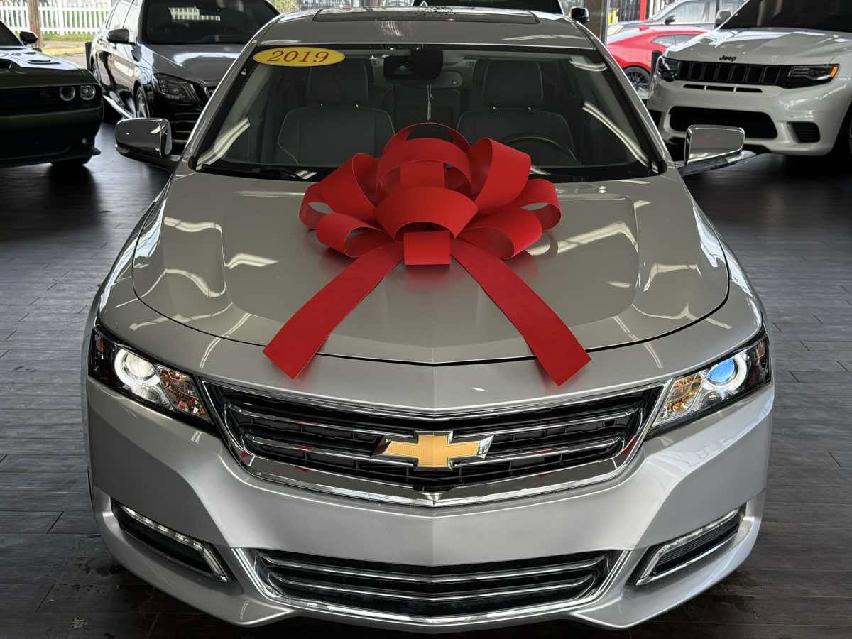 Used 2019 Chevrolet Impala Premier w/ Premier Confidence Package FWD image 3