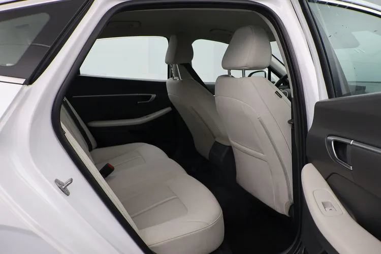 Used 2024 Hyundai Sonata SEL FWD image 17