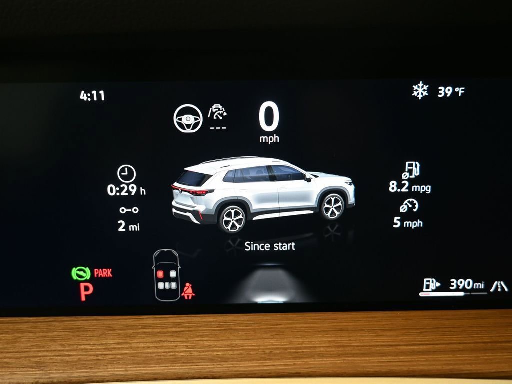 New 2026 Volkswagen Tiguan SEL R-Line image 30