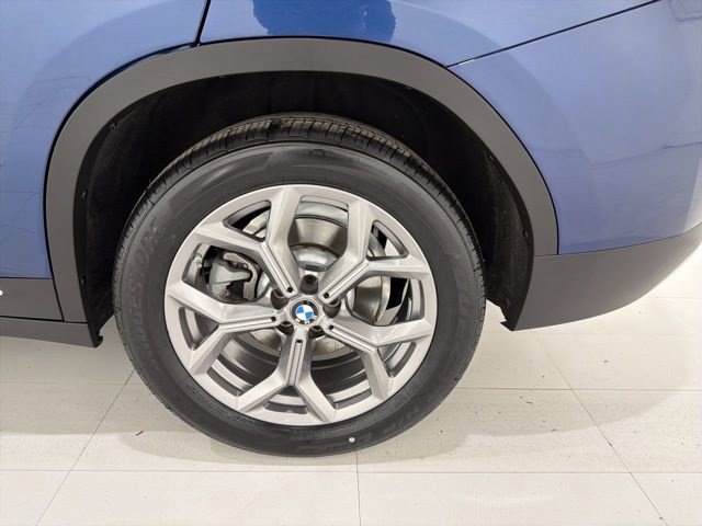 Certified 2023 BMW X4 xDrive30i w/ Convenience Package image 47