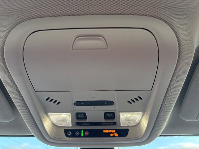 Used 2023 GMC Acadia Denali w/ Denali Technology Package image 29