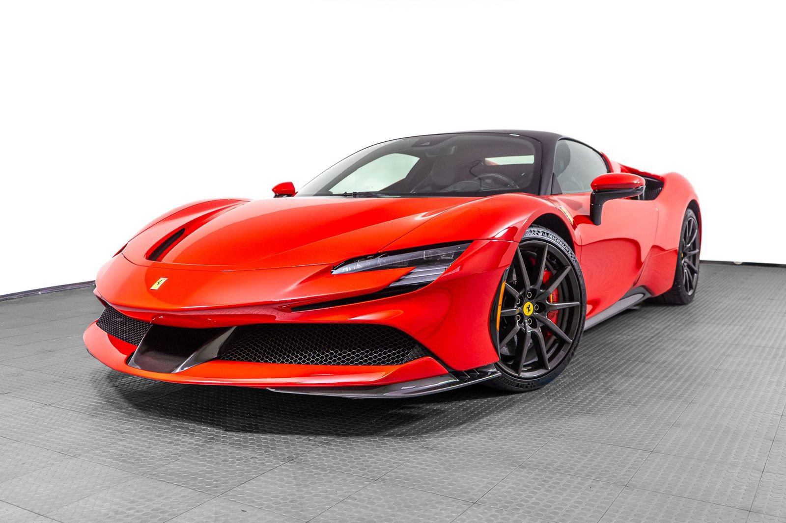 Certified 2022 Ferrari SF90 Stradale AWD/4WD image 1