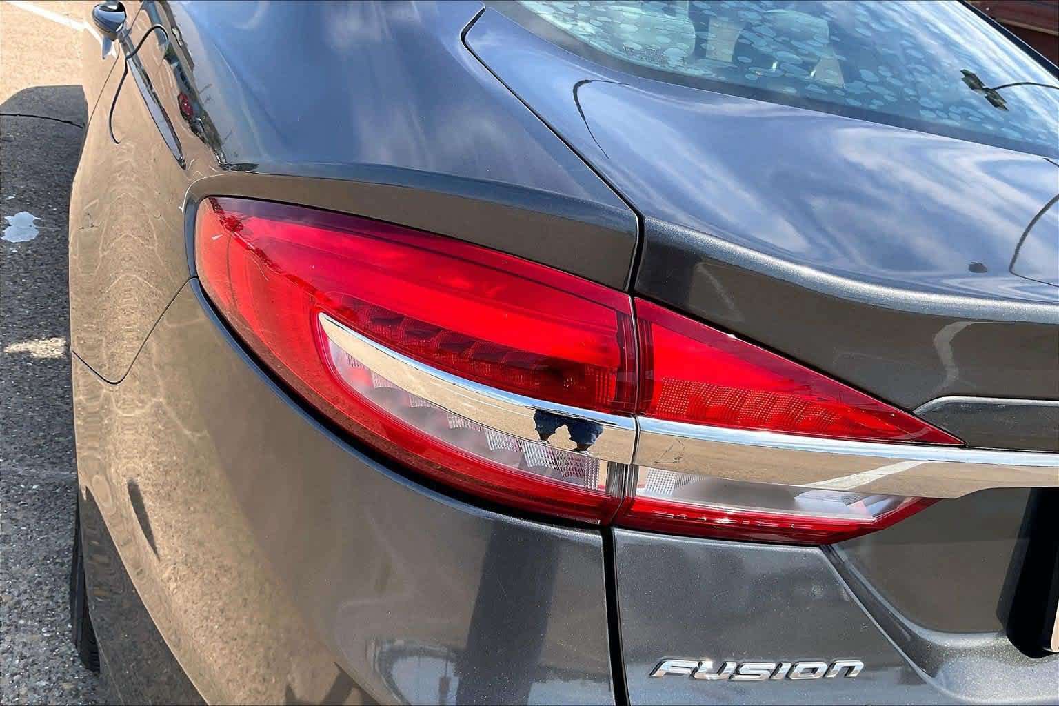 Used 2017 Ford Fusion S FWD image 29