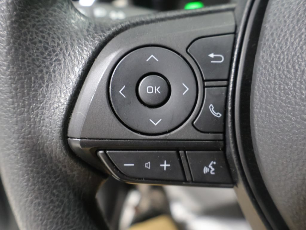 Certified 2023 Toyota Corolla LE AWD/4WD image 35