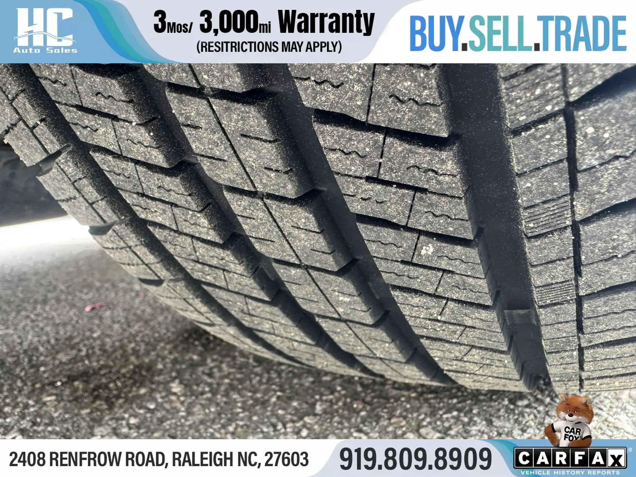 Used 2021 Volkswagen Jetta R-Line w/ R-Line Cold Weather Package image 11