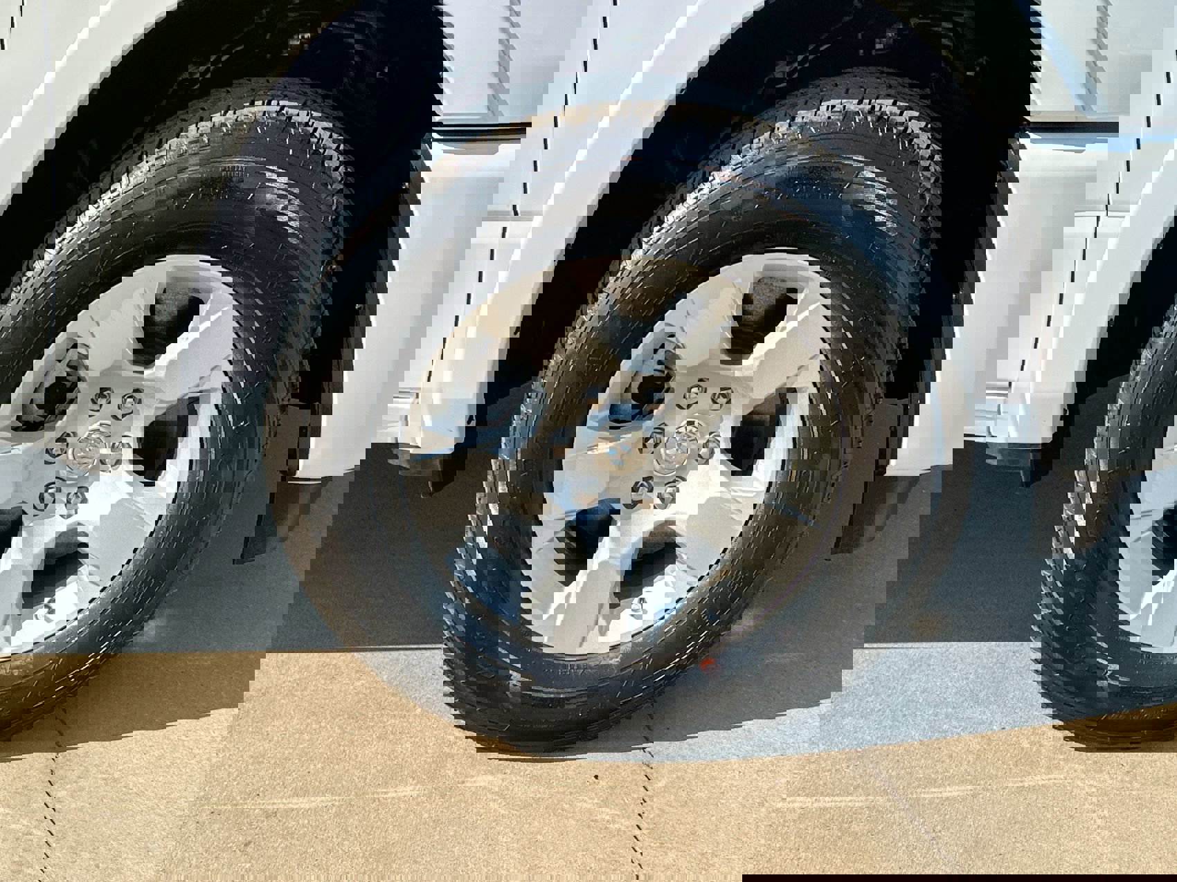 Used 2025 RAM 1500 Lone Star image 10