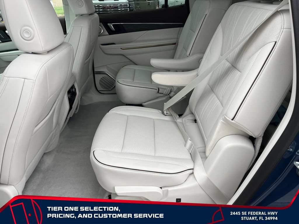 New 2026 Buick Enclave Avenir w/ Super Cruise Package AWD/4WD image 11