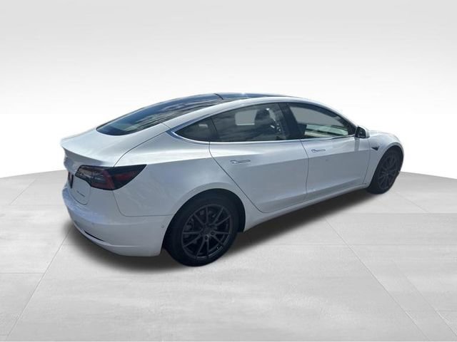 Used 2018 Tesla Model 3 Long Range AWD/4WD image 3