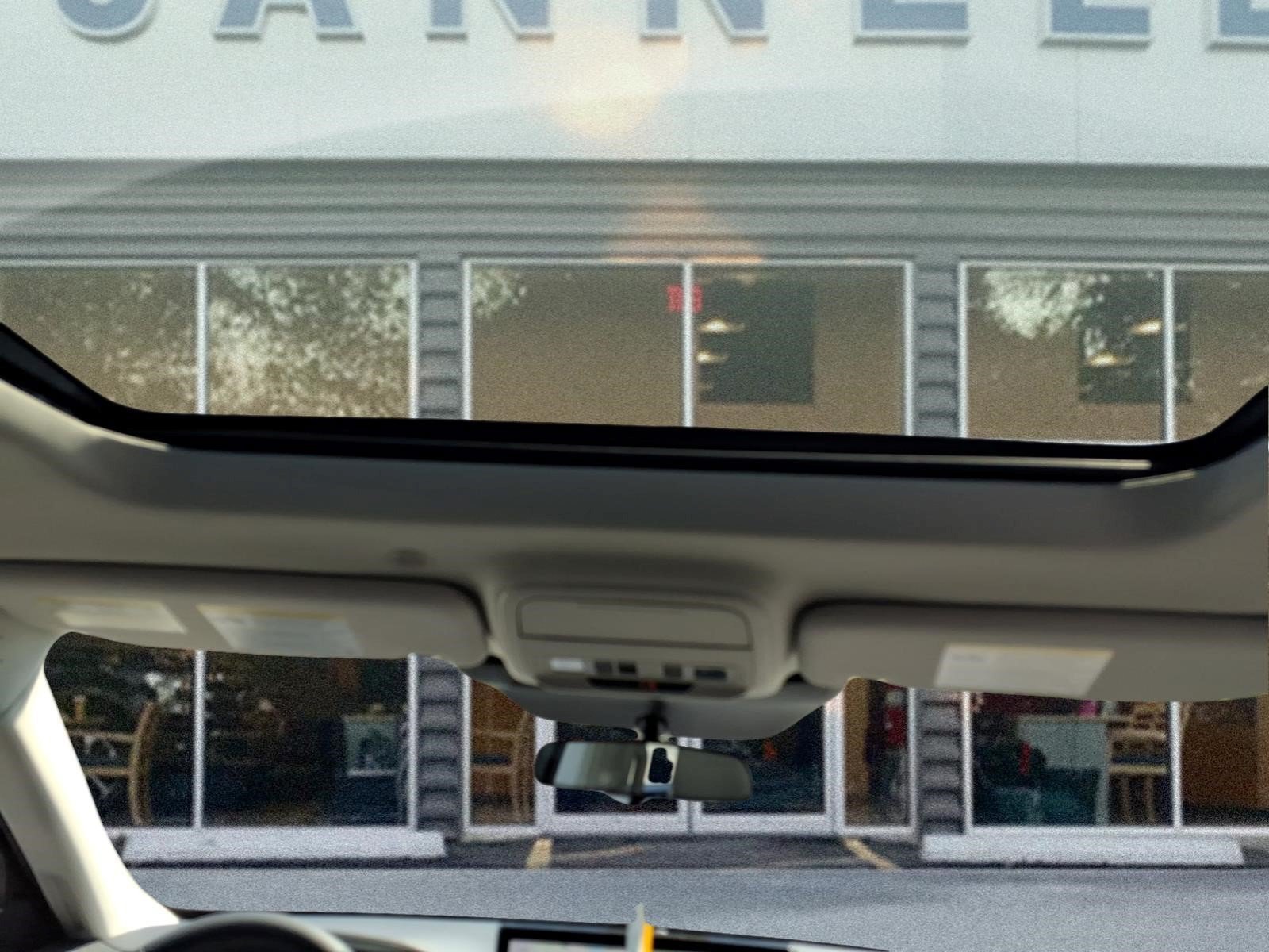 New 2026 Ford Explorer Active w/ Active Comfort Package AWD/4WD image 7