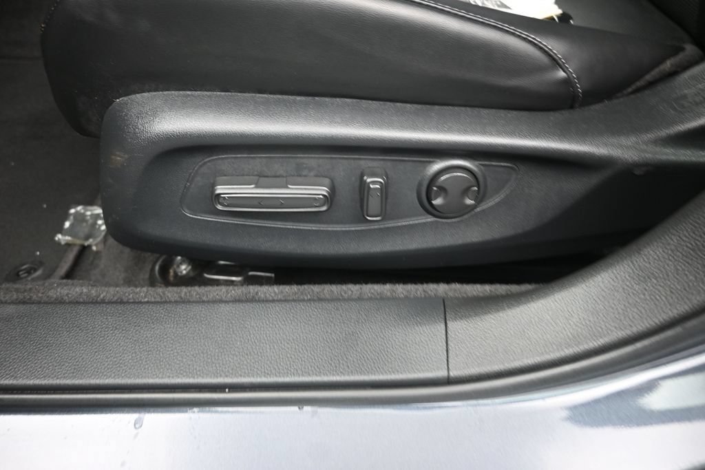 Certified 2023 Honda Accord Touring image 12