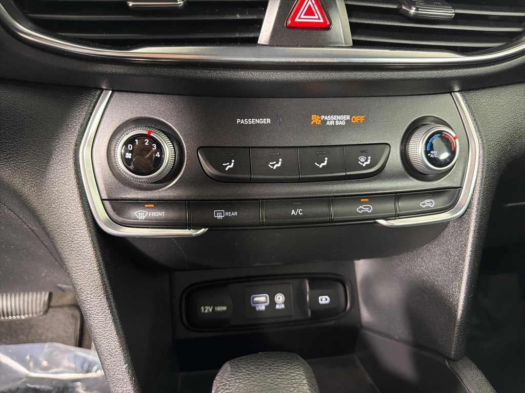 Used 2019 Hyundai Santa Fe SE image 21