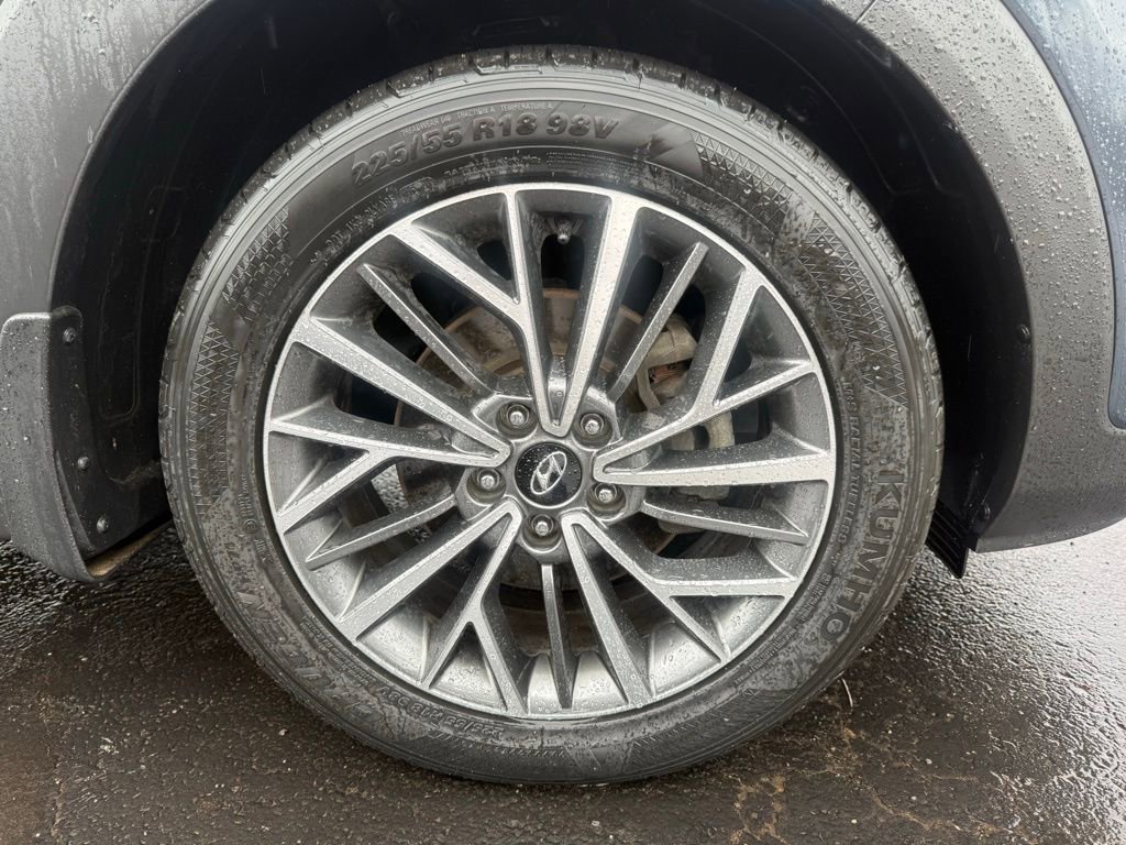 Used 2019 Hyundai Tucson Ultimate w/ Cargo Package image 26