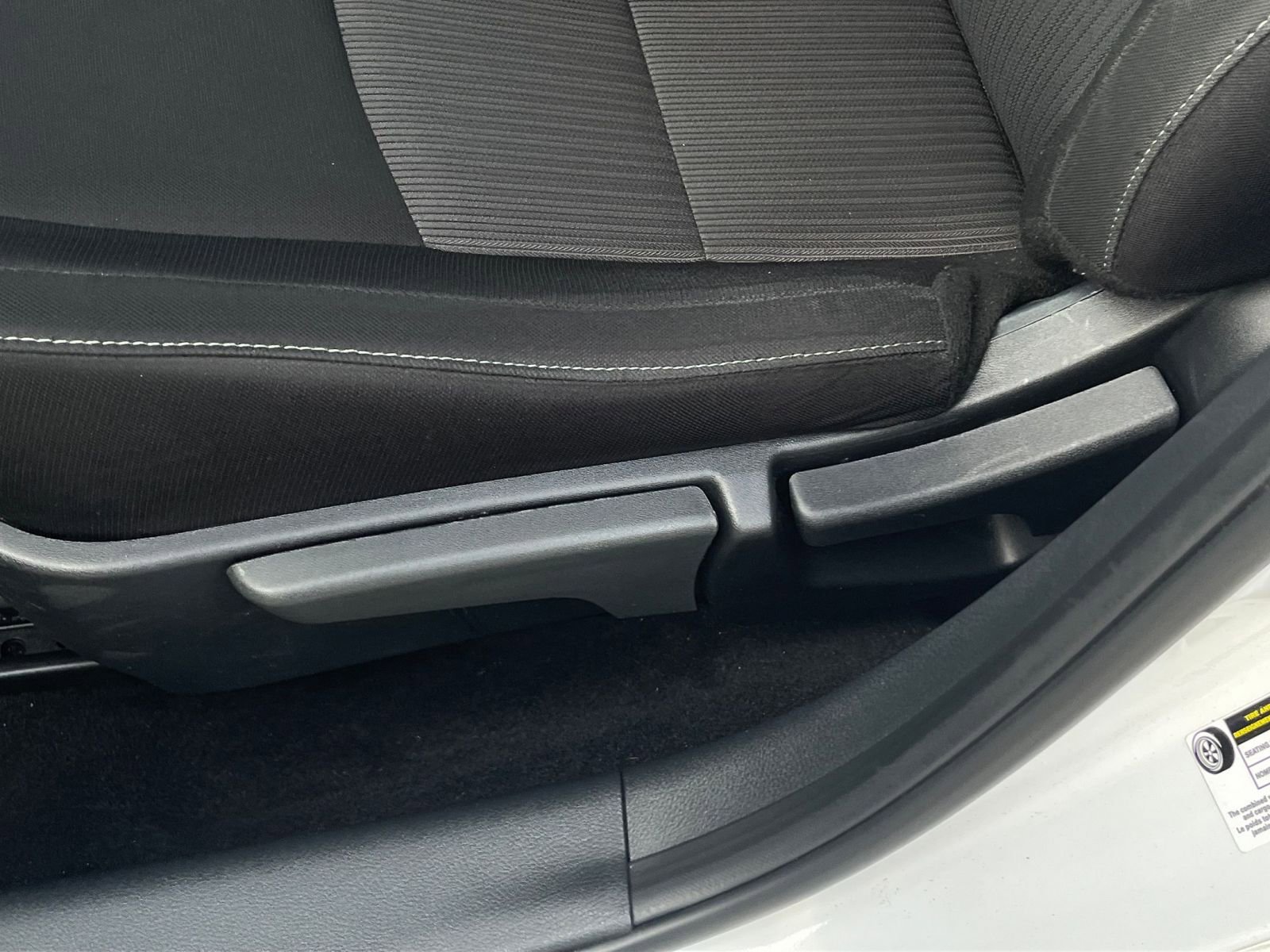 Used 2025 Nissan Sentra SV FWD image 22