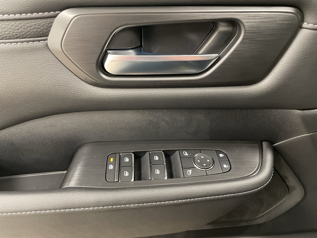 New 2026 Nissan Armada SV AWD/4WD image 7