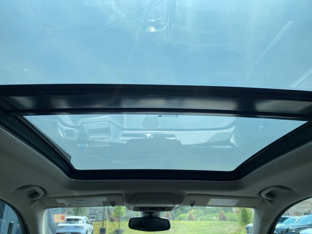 Used 2023 GMC Terrain Denali image 29