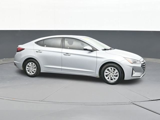 Used 2020 Hyundai Elantra SE w/ Convenience Package (C2) image 19