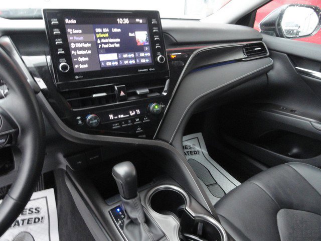 Used 2024 Toyota Camry XSE image 8