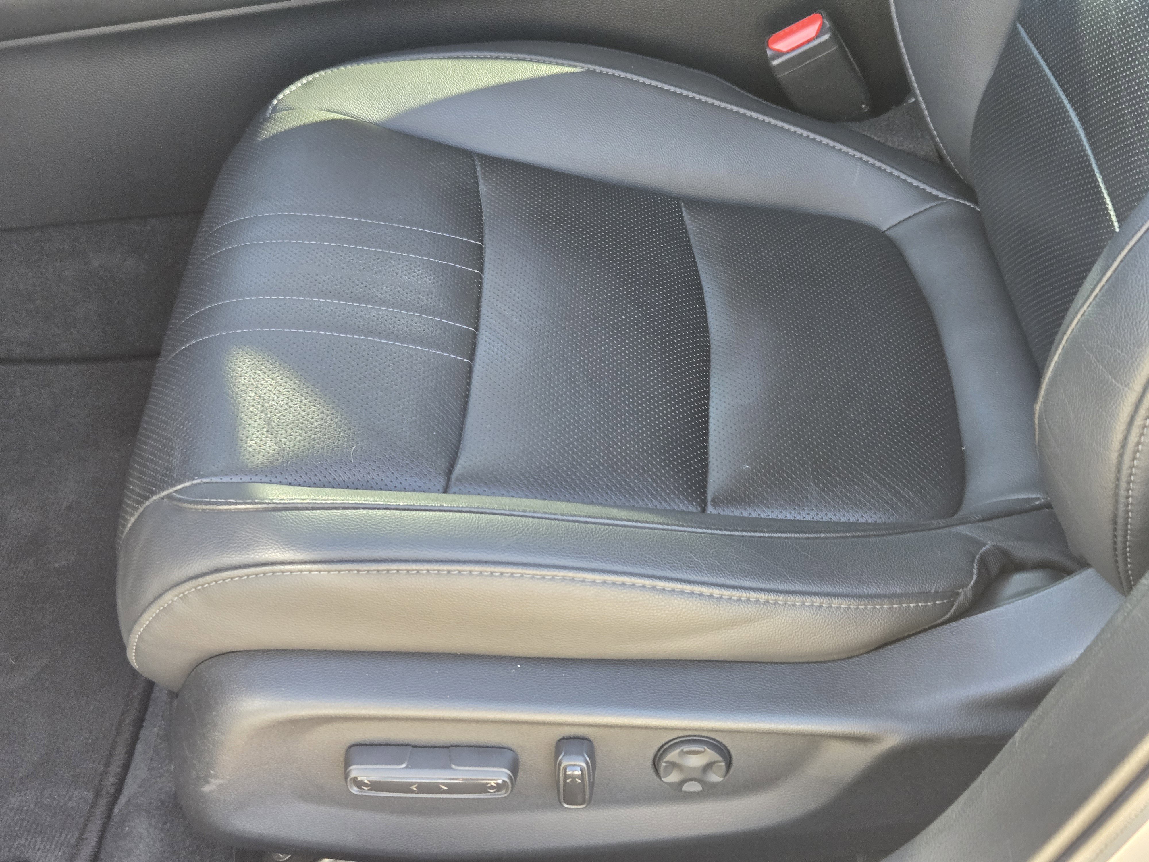 Used 2019 Honda Accord EX-L image 22