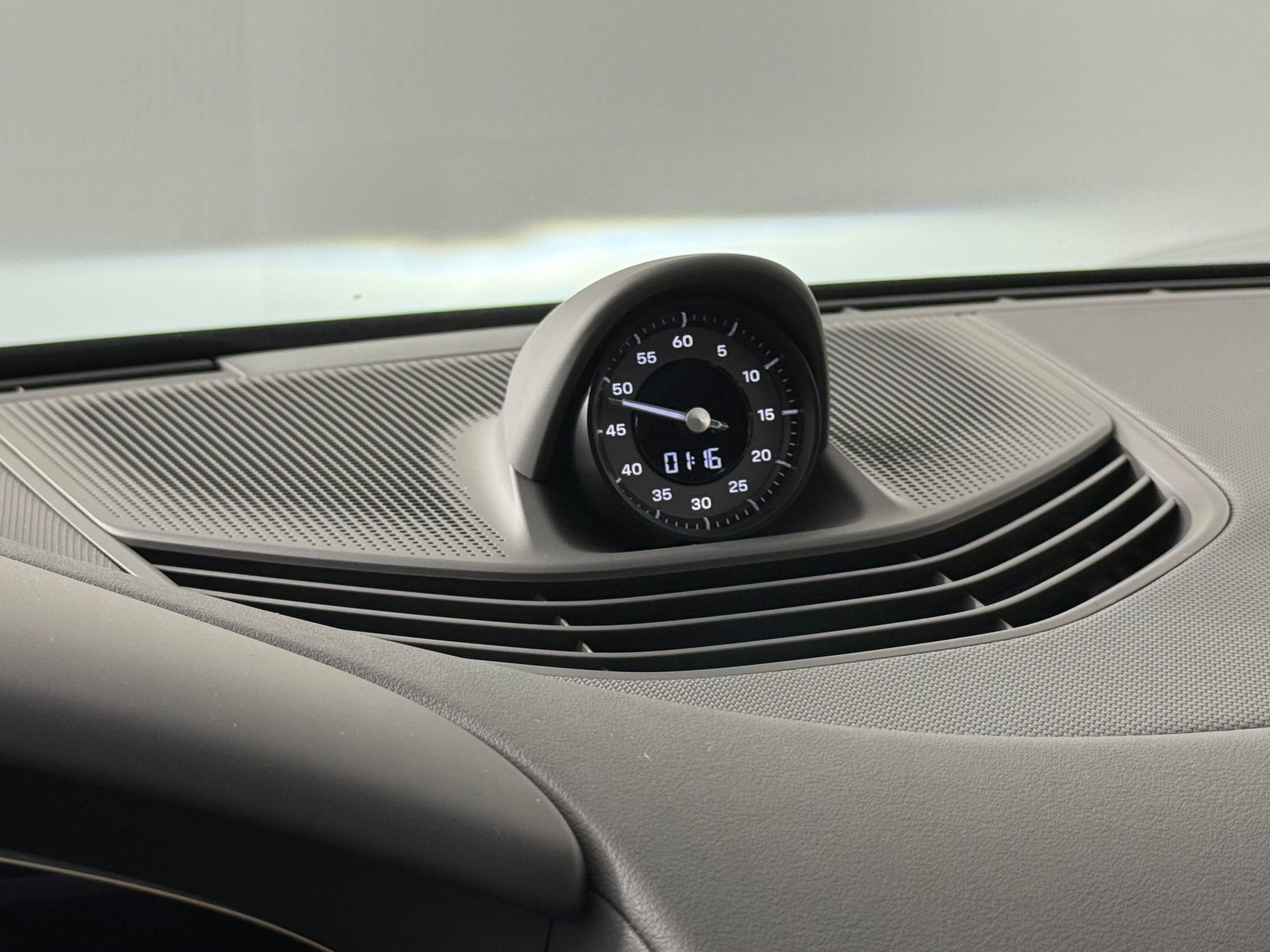 New 2026 Porsche Taycan image 19