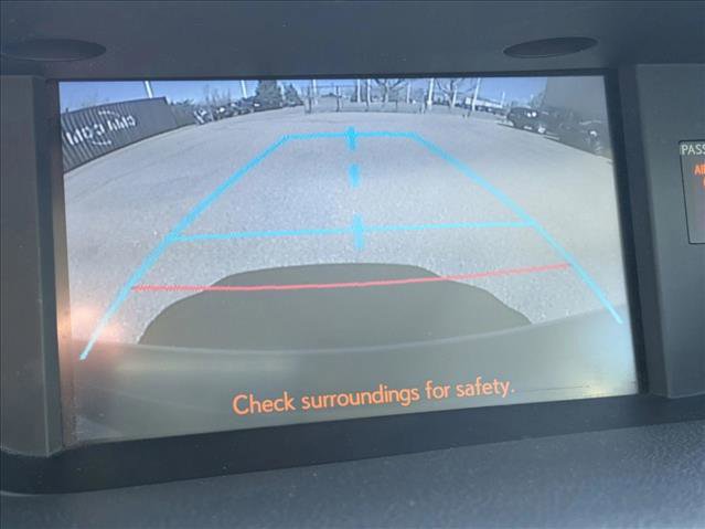 Used 2014 Lexus ES 300h w/ Luxury Package w/Bamboo Trim image 14