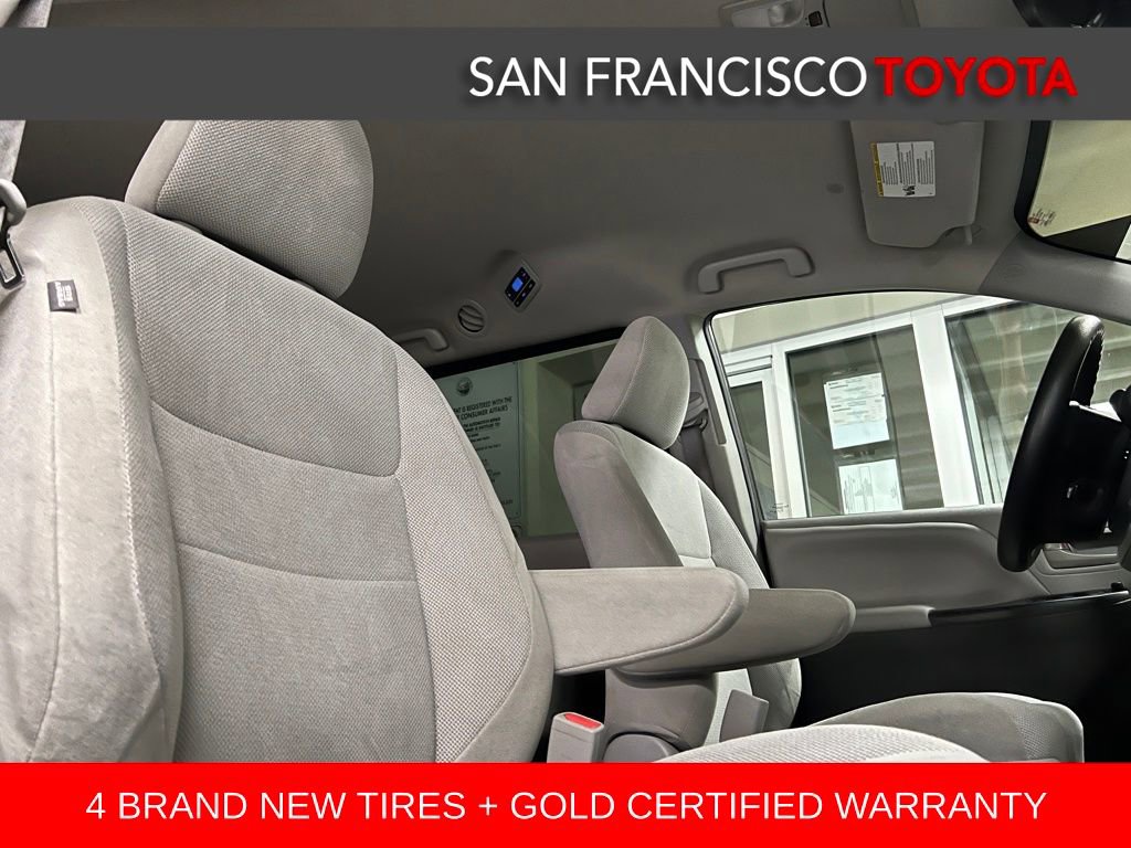 Certified 2020 Toyota Sienna L image 19