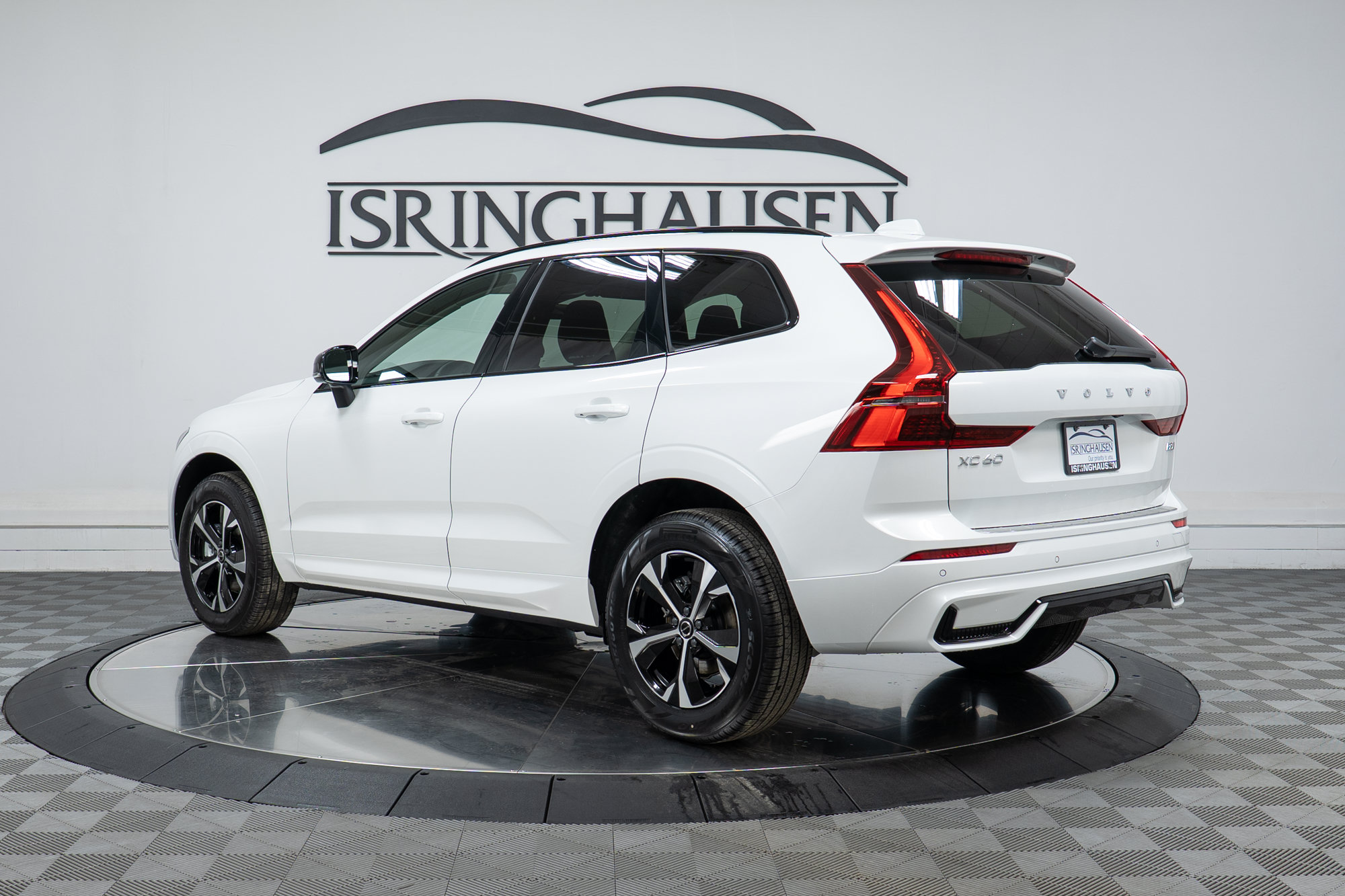 New 2026 Volvo XC60 B5 Core w/ Climate Package AWD/4WD image 7