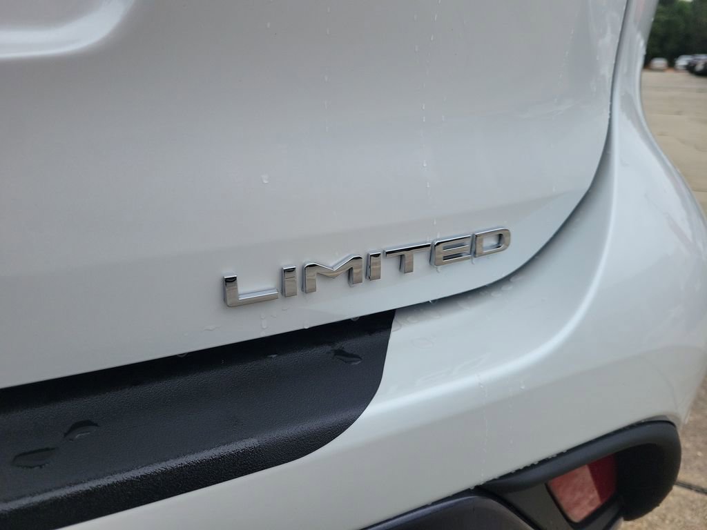 Certified 2026 Toyota Highlander Limited AWD/4WD image 7
