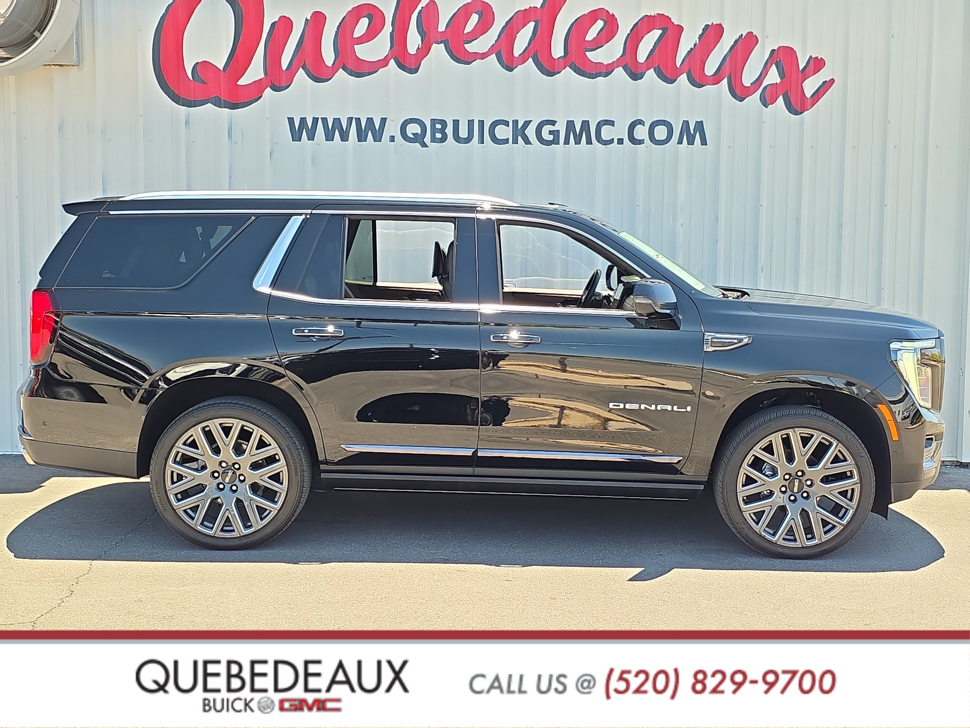 Used 2025 GMC Yukon Denali Ultimate AWD/4WD image 8